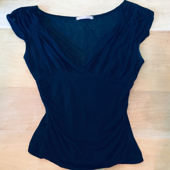 Black dressy top - Picture 1 of 2